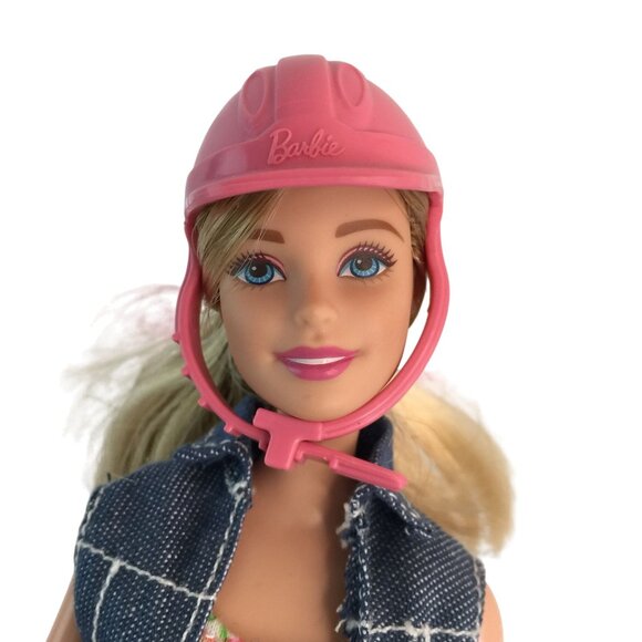 Mattel Barbie Saddle n Ride Walking Horse Set w/Doll Helmet Boots Tested - Picture 9 of 11